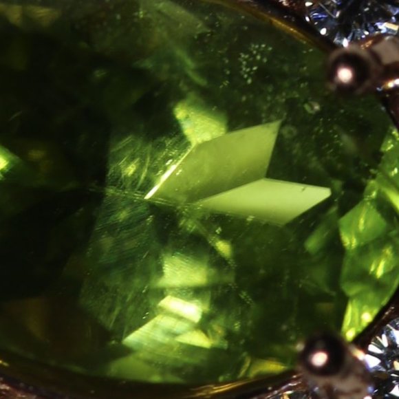 Peridot 1.50ct Rose Gold Solid Silver Pendant - Picture 3 of 7